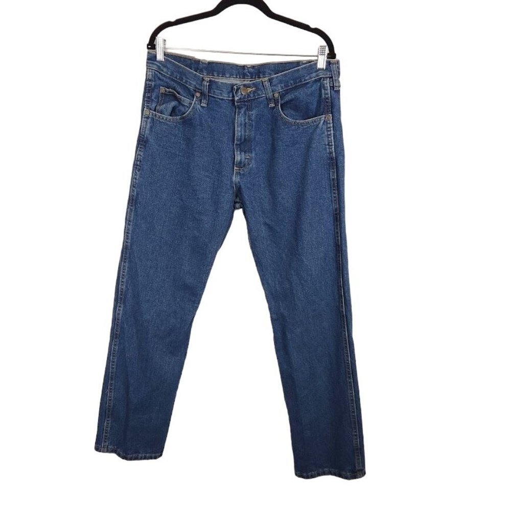 WRANGLER RUGGED WEAR RELAXED FIT JEAN IN ANTIQUE INDIGO - Size 34 x 32